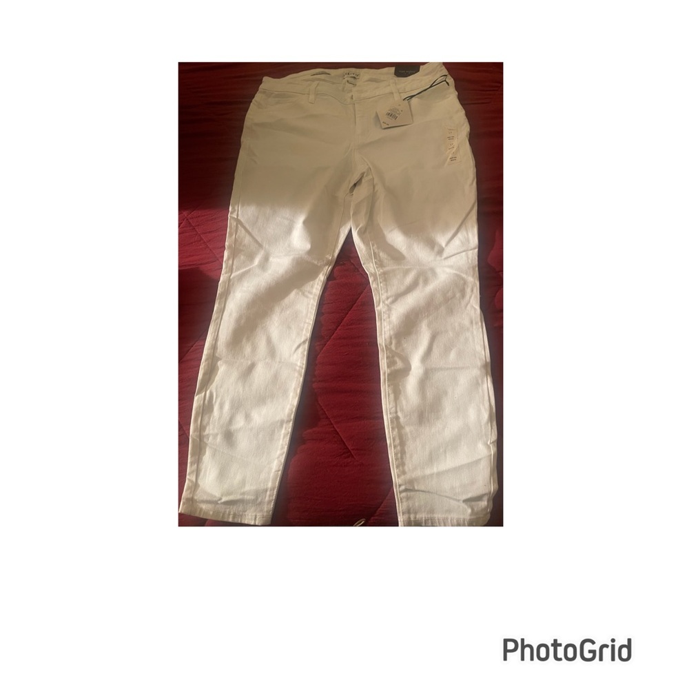 Target Women's Straight Leg Jeans - White